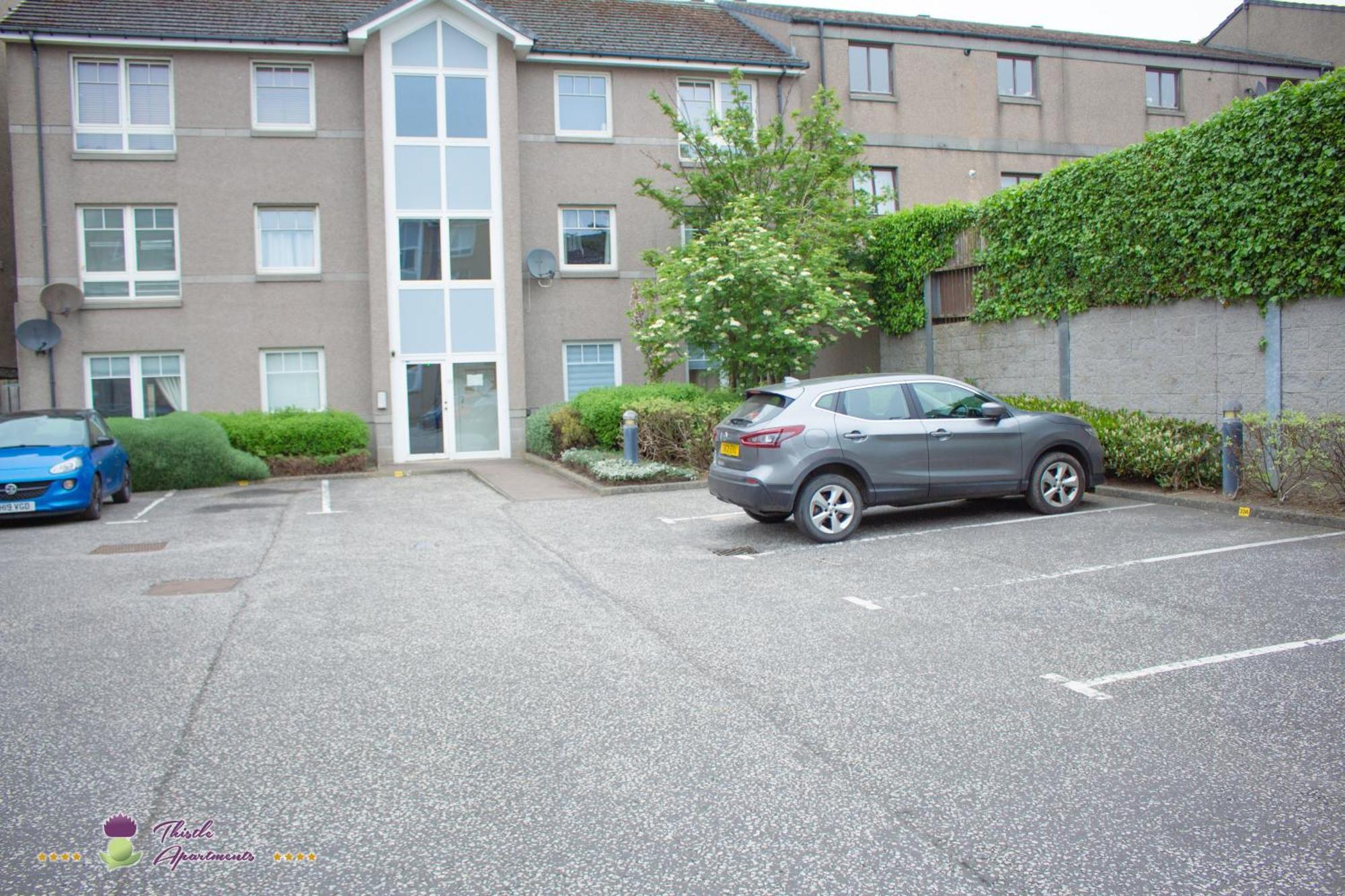 Thistle Apartments - King'S Apartment Aberdeen Bagian luar foto